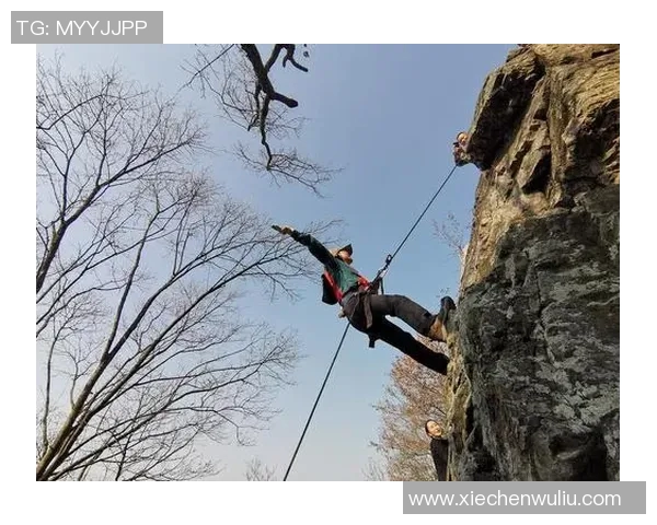 南京攀岩队在极限运动会中以77分稳居积分榜首位