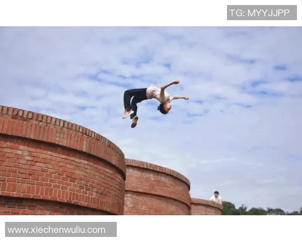 杭州极限运动队技术创新引领潮流实现历史新高的精彩瞬间