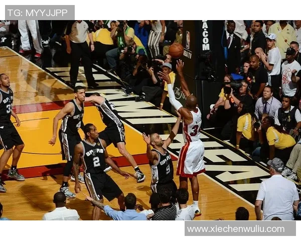 热火与马刺的经典对决回顾2012至2013赛季的精彩瞬间与战术分析 热火与马刺的经典对决回顾2012至2013赛季的精彩瞬间与战术分析