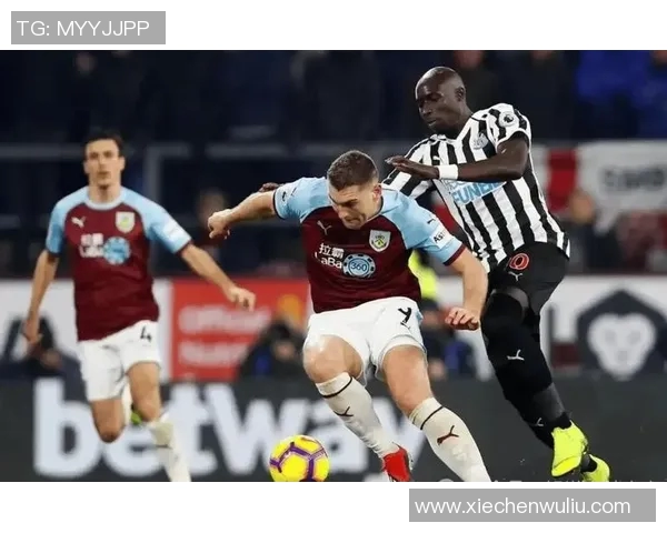 米堡主场迎战狼队争夺英超宝贵积分双方实力对决引人关注