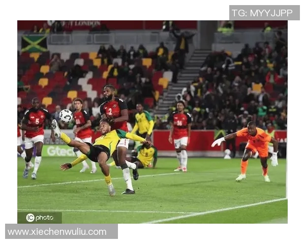 足球美国对阵牙买加精彩直播全程回顾与赛后分析