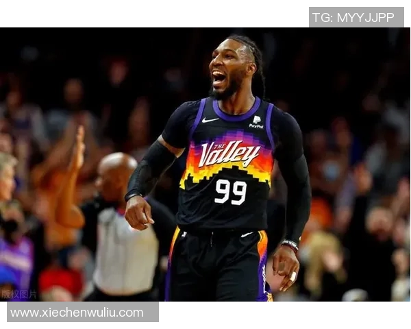 勇士与太阳激战正酣文字直播带你全程感受比赛精彩瞬间